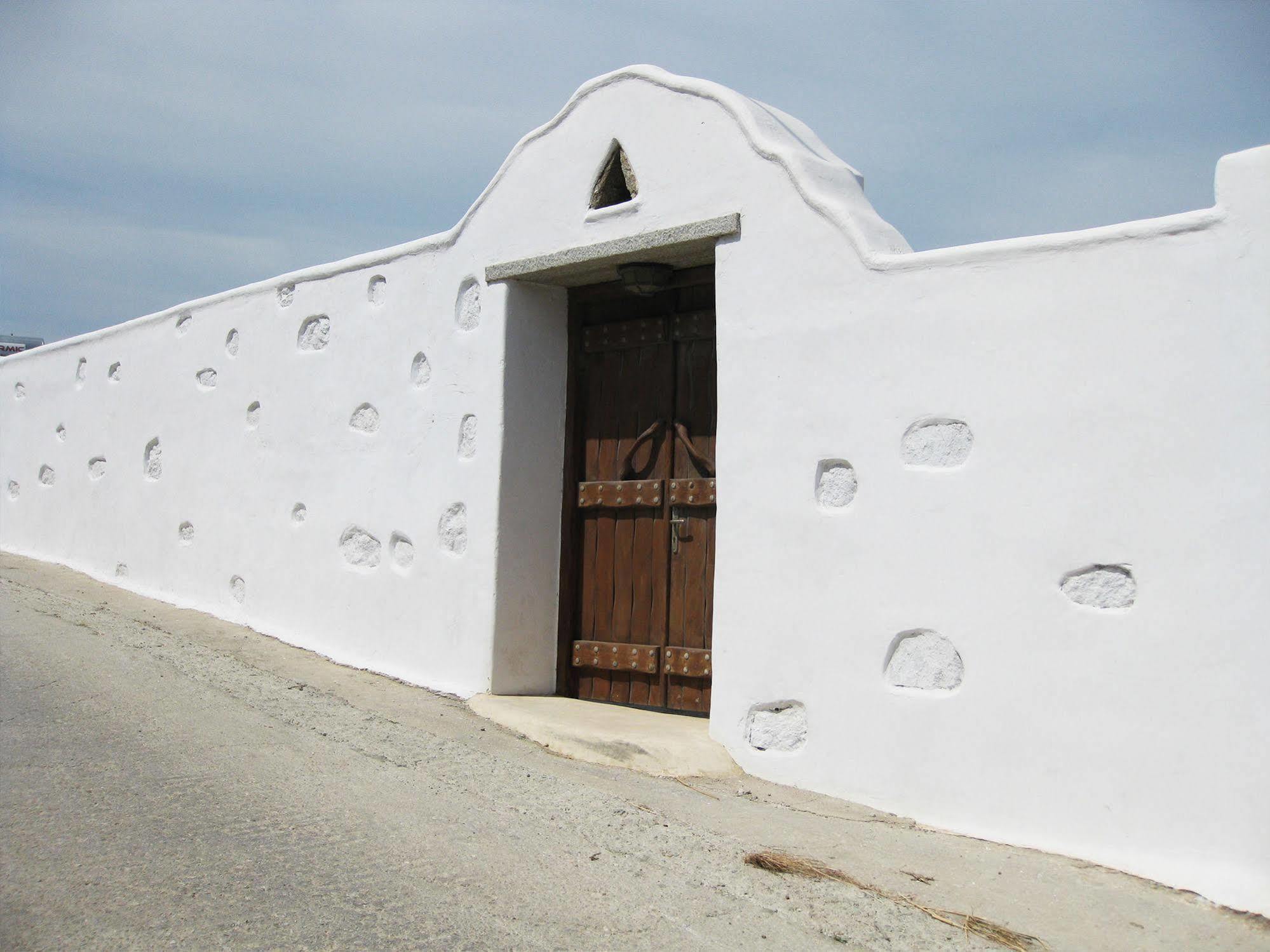 Lavish Suites Agios Ioannis Diakoftis Esterno foto