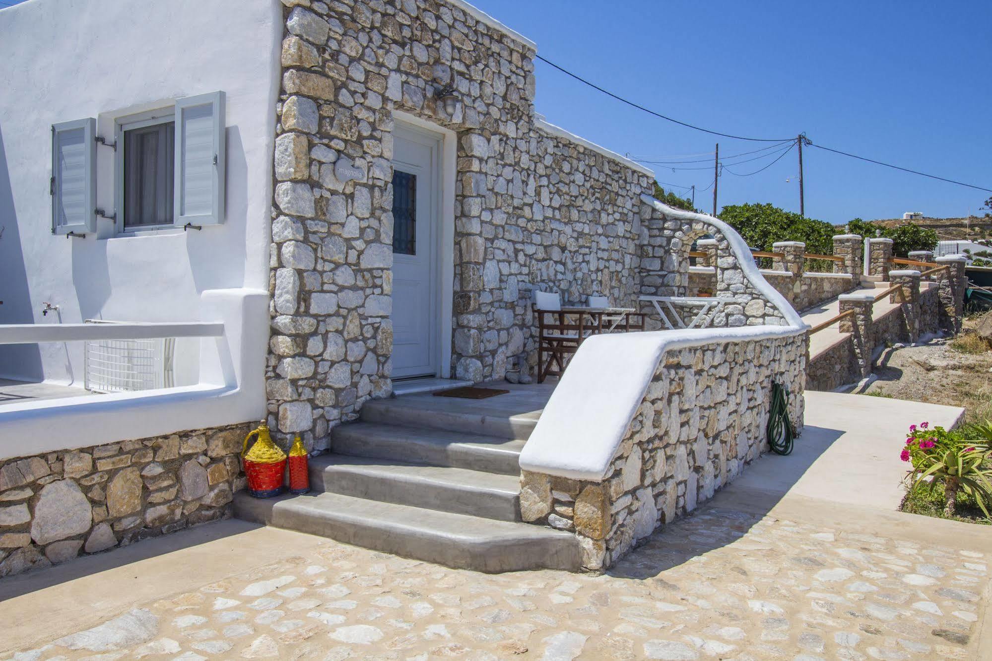 Lavish Suites Agios Ioannis Diakoftis Esterno foto