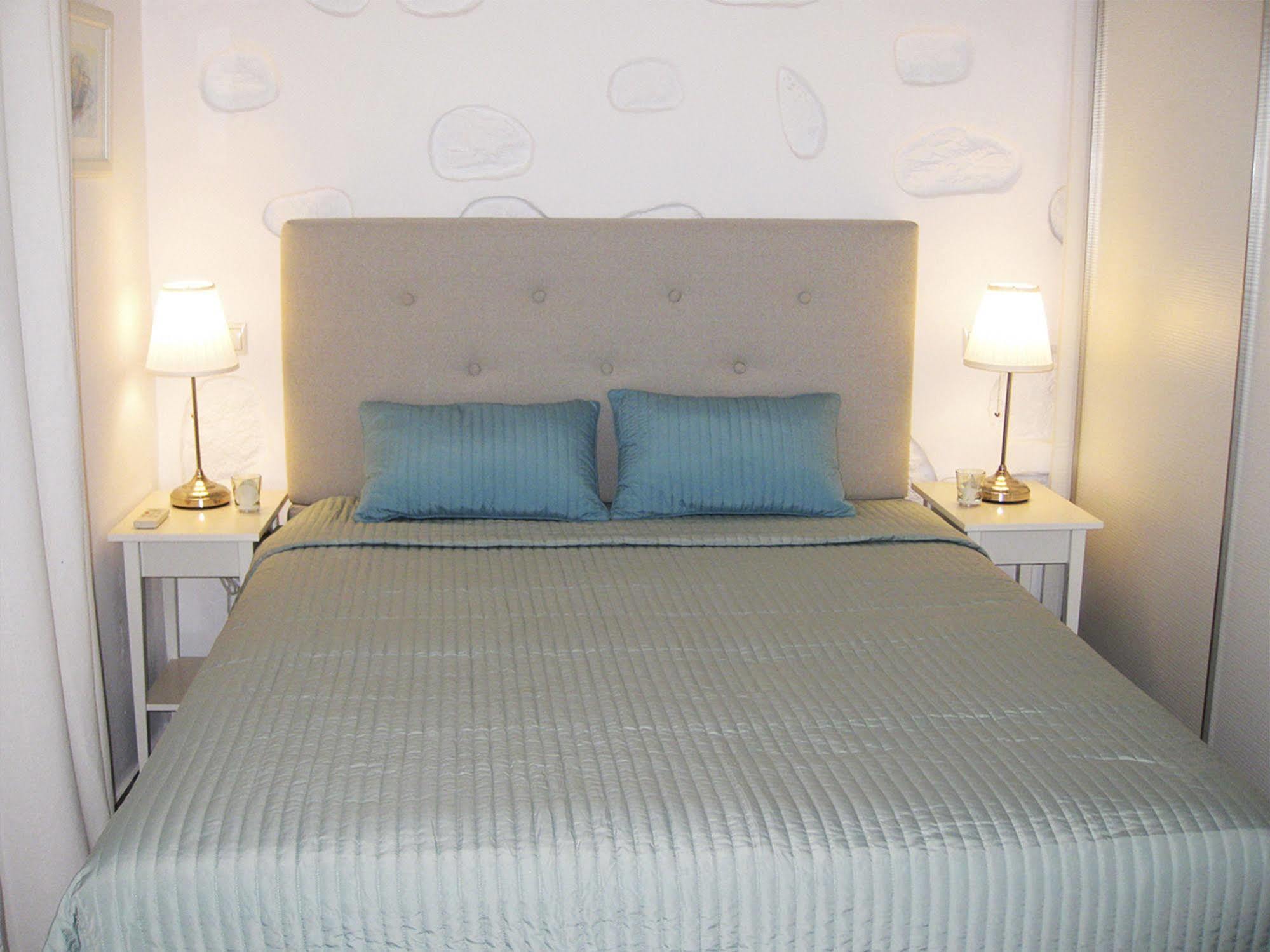 Lavish Suites Agios Ioannis Diakoftis Esterno foto