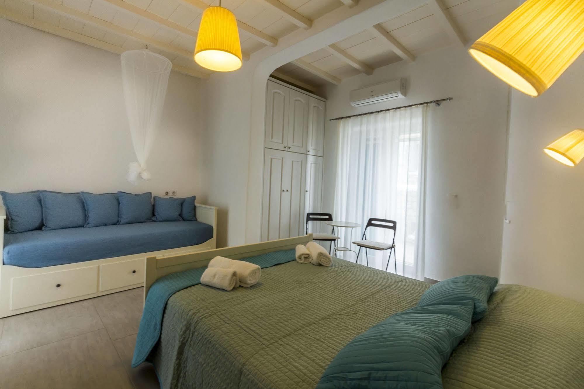 Lavish Suites Agios Ioannis Diakoftis Esterno foto