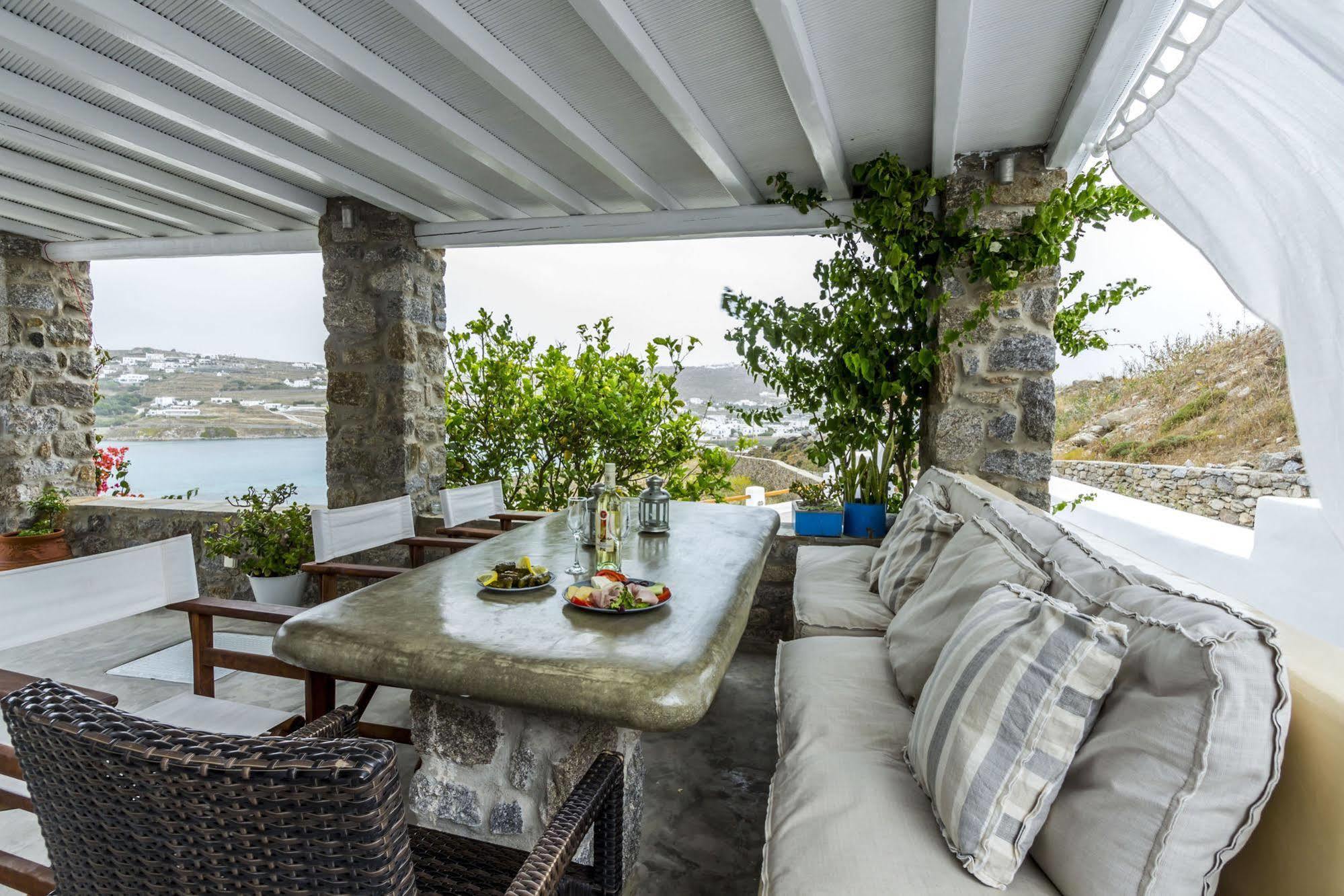 Lavish Suites Agios Ioannis Diakoftis Esterno foto